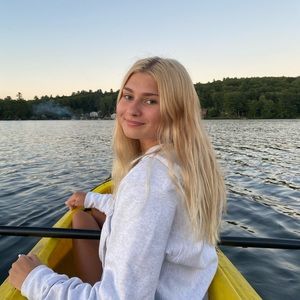 Meet your Posher, Marissa